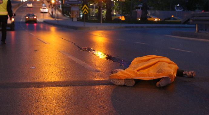 Fatih'te feci kaza: 1 ölü, 2 yaralı