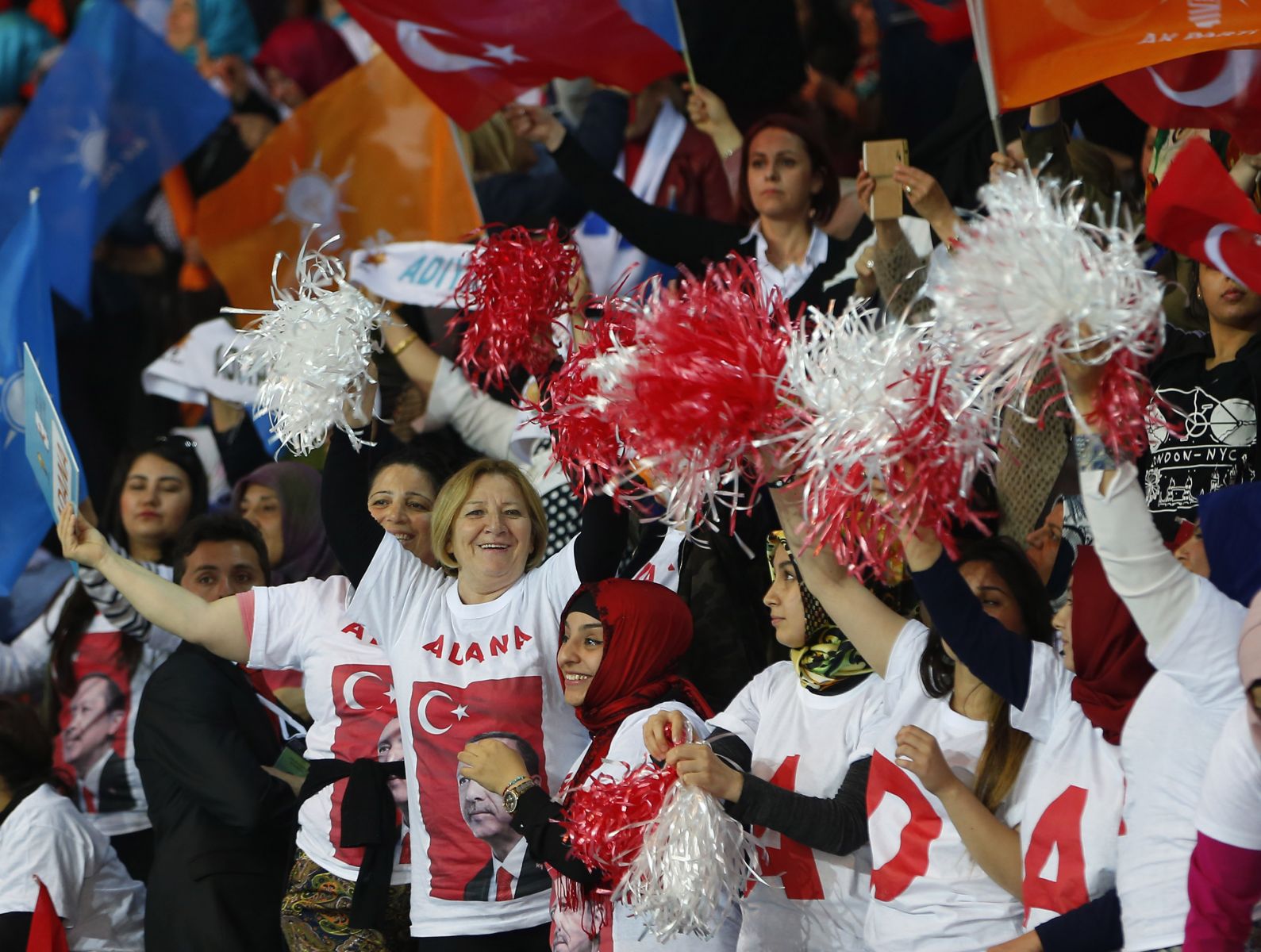 AK Parti kongresi başladı! Dümen Reis'te