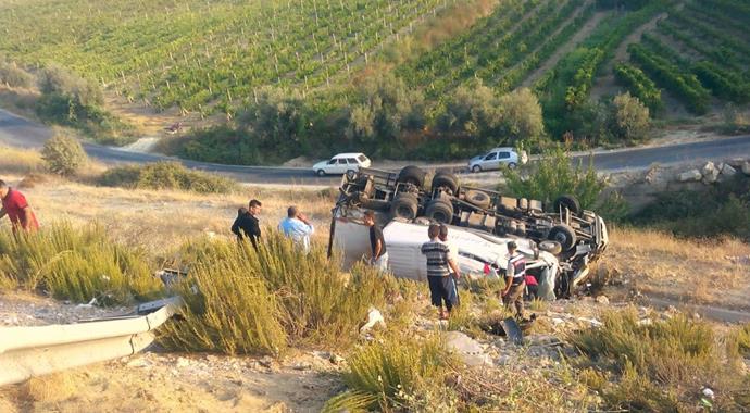 Mersin'de feci kaza: 2 ölü, 5 yaralı