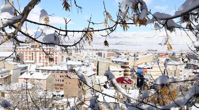 Erzurum buz tuttu
