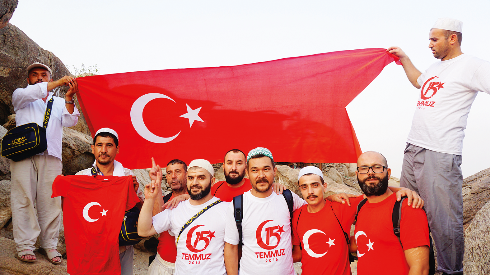 Her taş ayrı hatıra