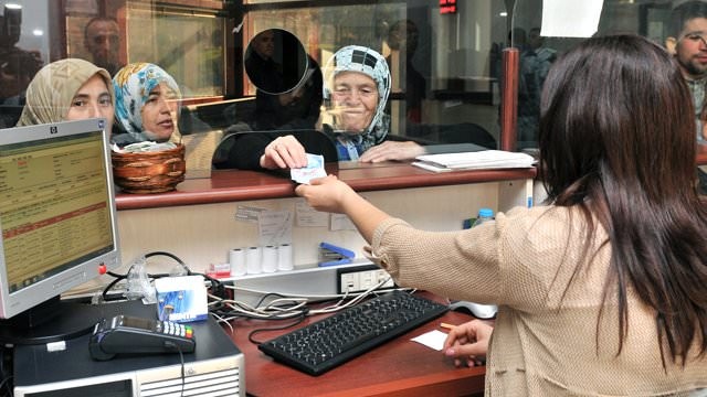 2018 emekli ve memur maaşı zam oranı ne kadar? (SSK Bağkur Emeklisi Ne Kadar Alacak?)