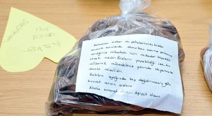 Yüksekova'daki askerlere moral desteği