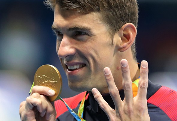 Phelps, 2168 yıllık rekoru kırdı