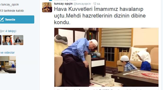 Adil Öksüz'ün Gülen'in dizinin dibindeki fotoğraflar paylaşıldı