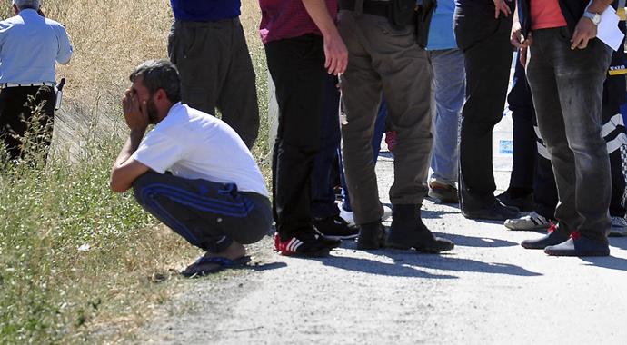 3 yaşındaki çocuk traktörün altında kaldı