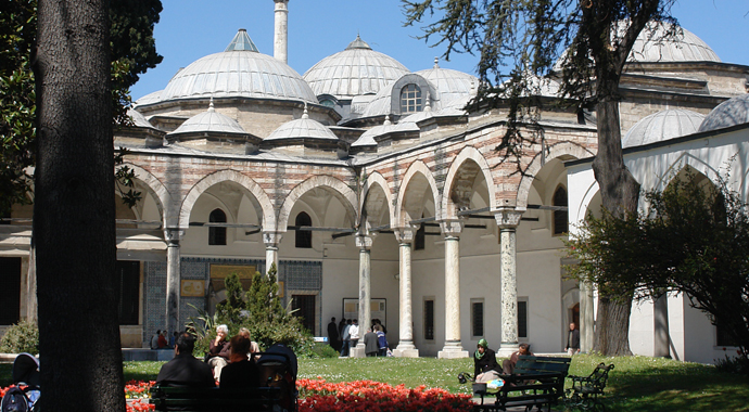 Surların ve sırların içinde bir müstakil dünya Topkapı Sarayı