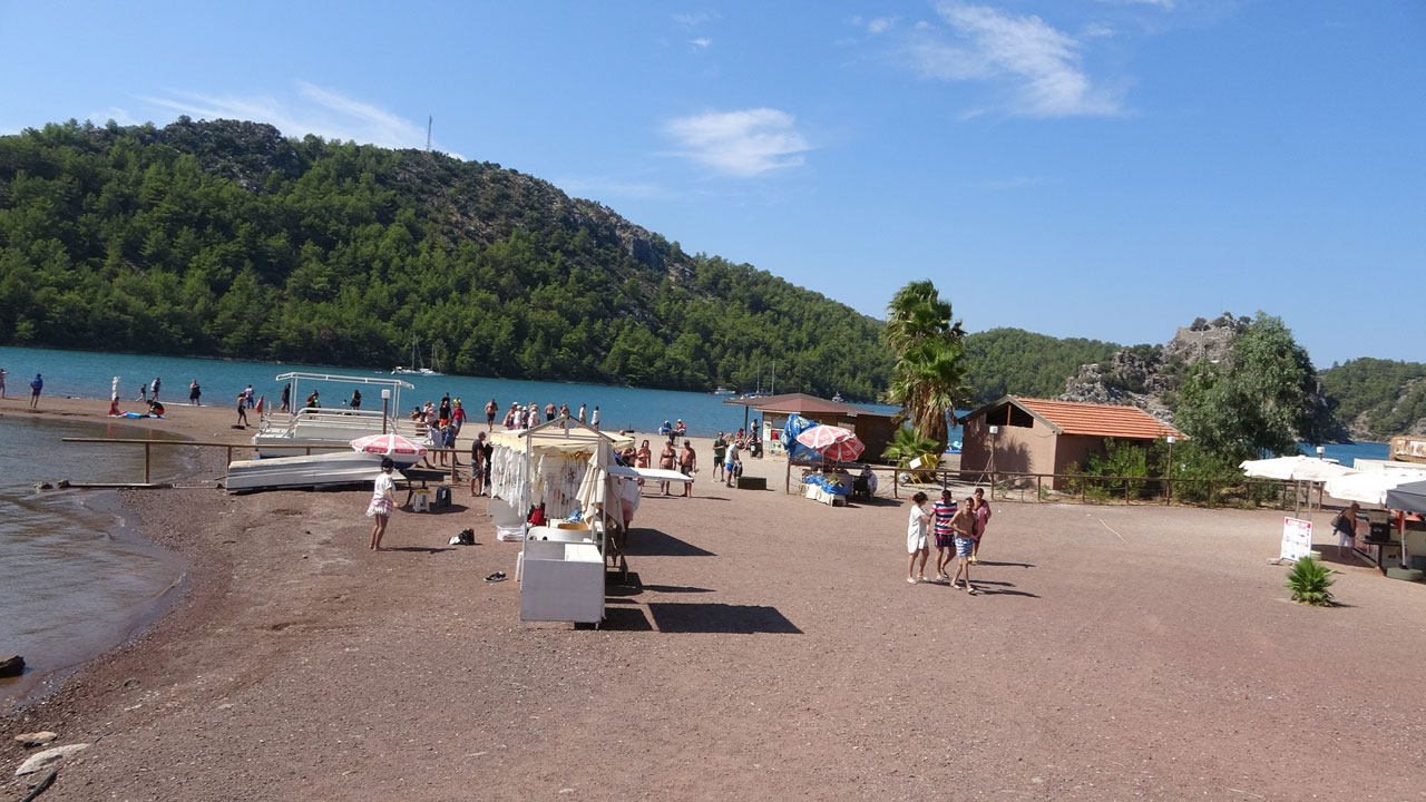 İngilizler Kızkumu'nu görmeden dönmüyor