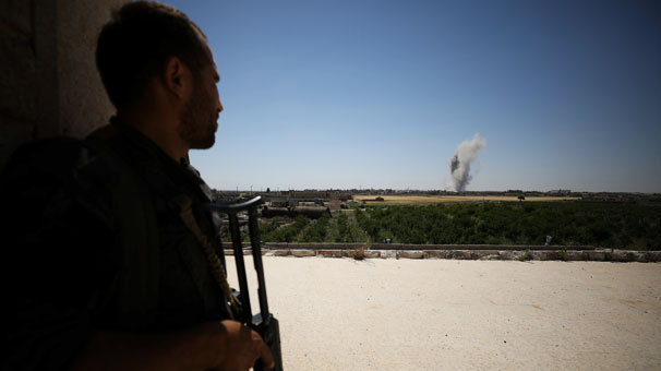 Uçaktan bildiri atıyorlar: Fırat'ı geçeni vururuz