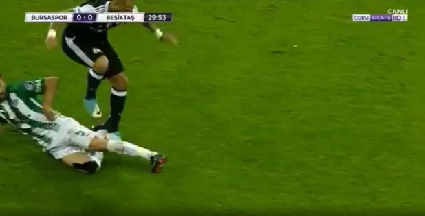 Quaresma: Tekme atsam hastanelik olurdu