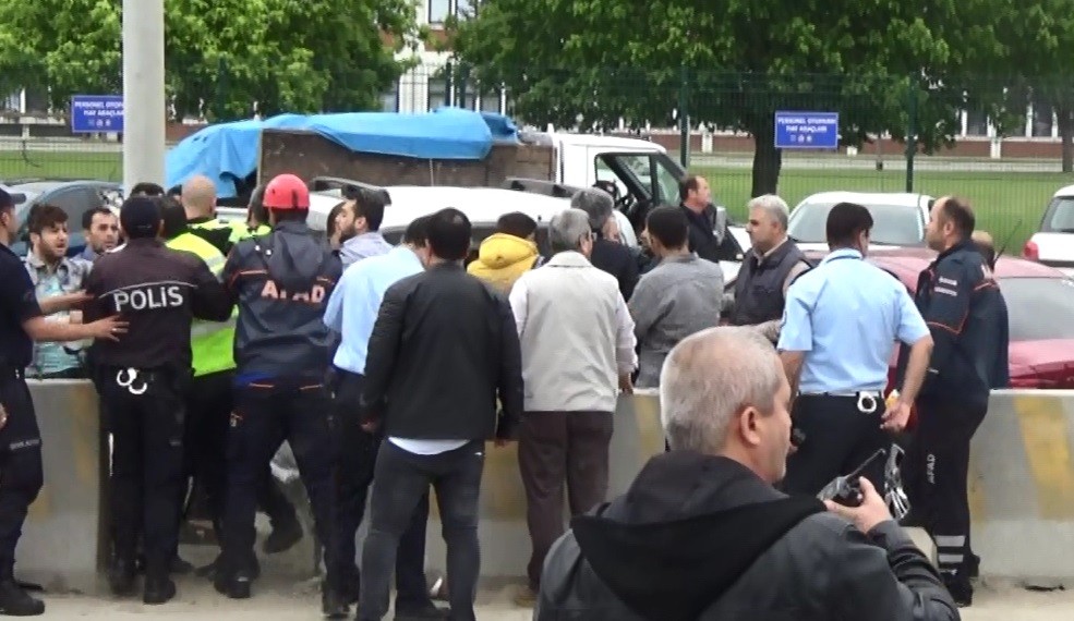 Bursa'da ölümlü kaza sonrası ortalık karıştı, polis havaya ateş açtı