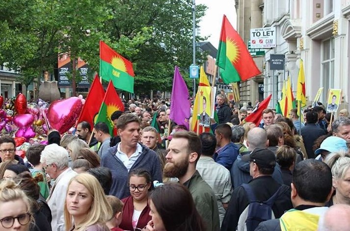 İngiltere'de terör sempatizanları terörü protesto etti