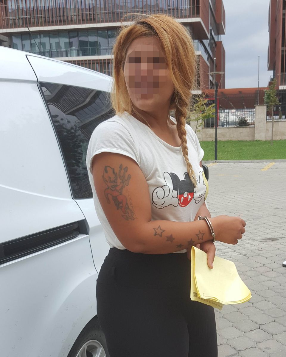 Samsun'da 19 yaşındaki genç kız uyuşturucu ticaretinden tutuklandı