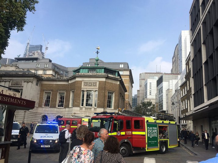 Londra metrosunda terör korkusu