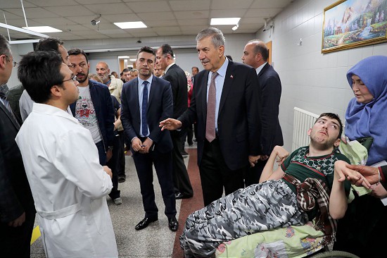 Sağlık Bakanı acil servisleri denetledi