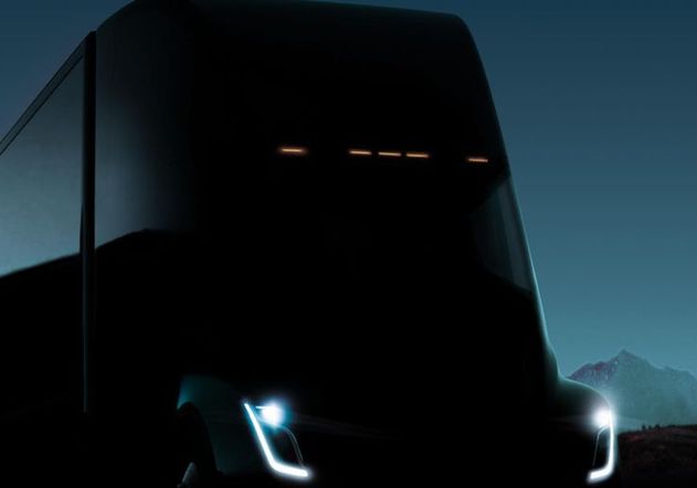 Tesla, ilk kez elektrikli tır üretti