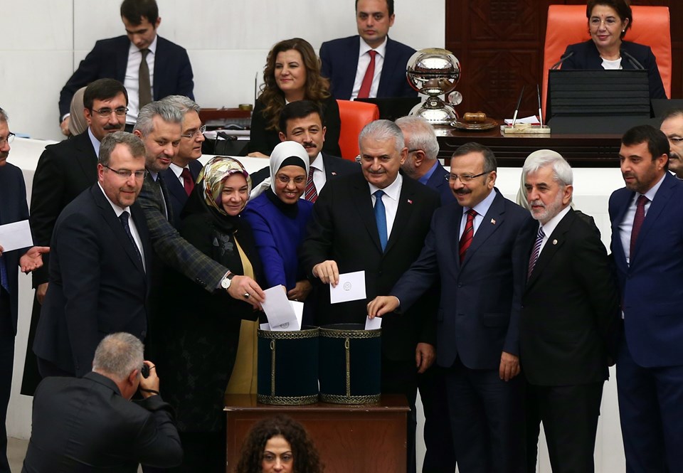 İsmail Kahraman yeniden TBMM Başkanı seçildi (İsmail Kahraman kimdir?)