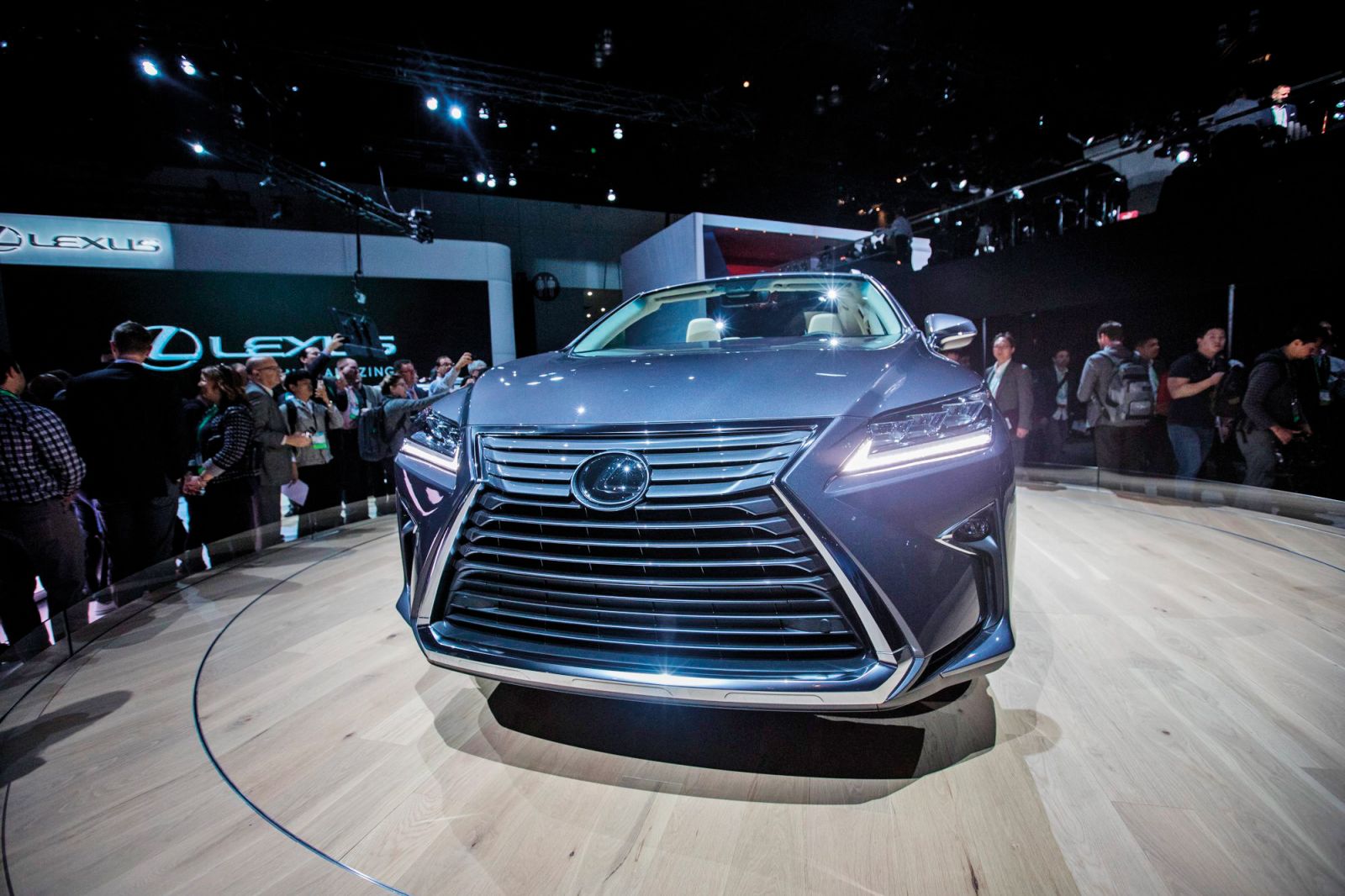 Yeni modeller, yüzünü Los Angeles'ta gösterdi