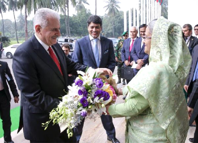 Başbakan'a Bangladeş ziyaretinde kızı da eşlik ediyor