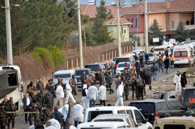 Diyarbakır'ı kana bulayan teröristin eşkali belirlendi