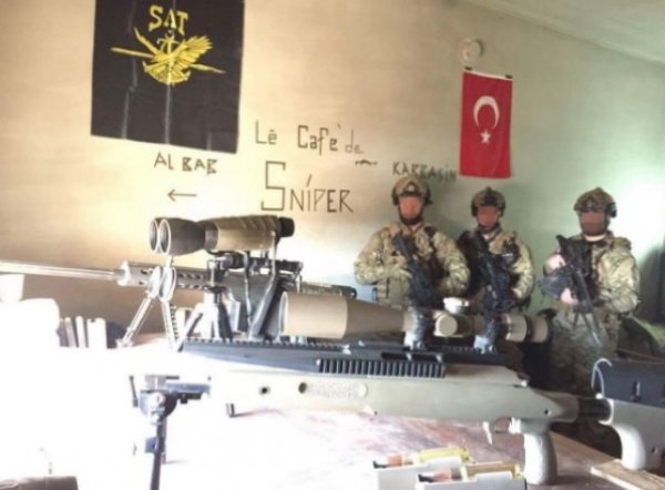 Komandolar, Afrin Starbucks açtı