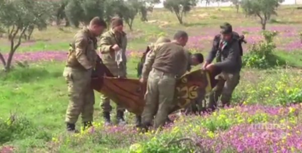 Afrin'de PKK'nın mayınına basan sivilin yardımına Mehmetçik koştu