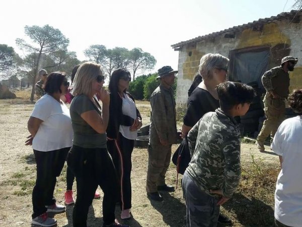 Rum kesimi Türkiye korkusundan silahlandı