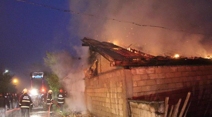 Bolu'da korkutan yangın