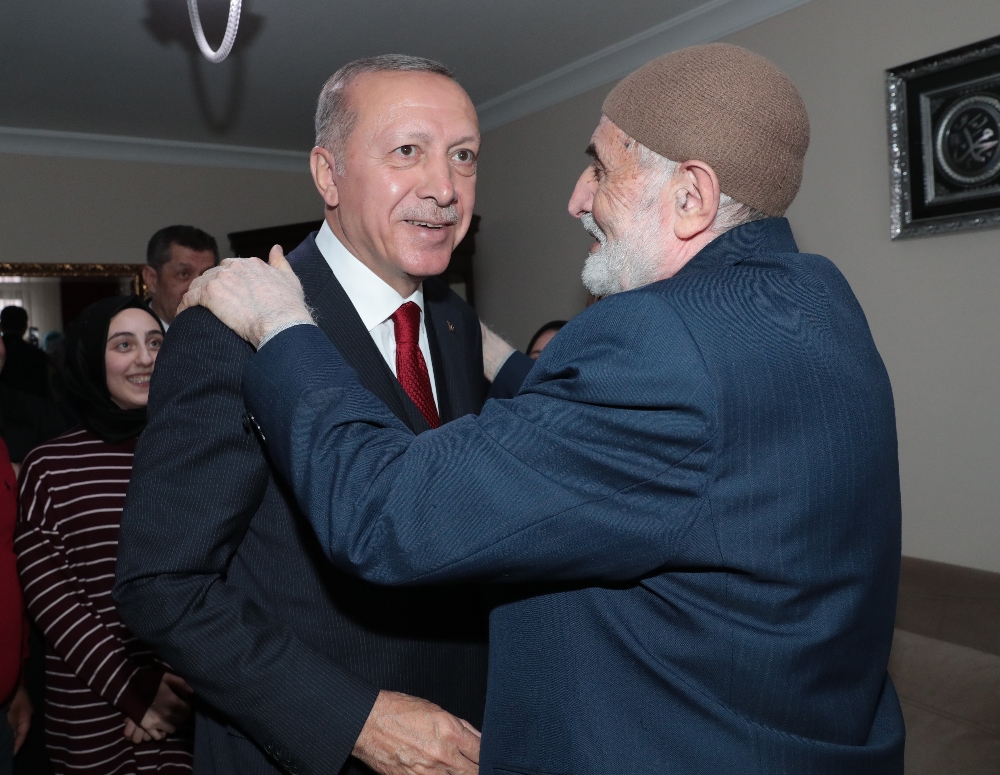 Cumhurbaşkanı Erdoğan’dan sürpriz ziyaret