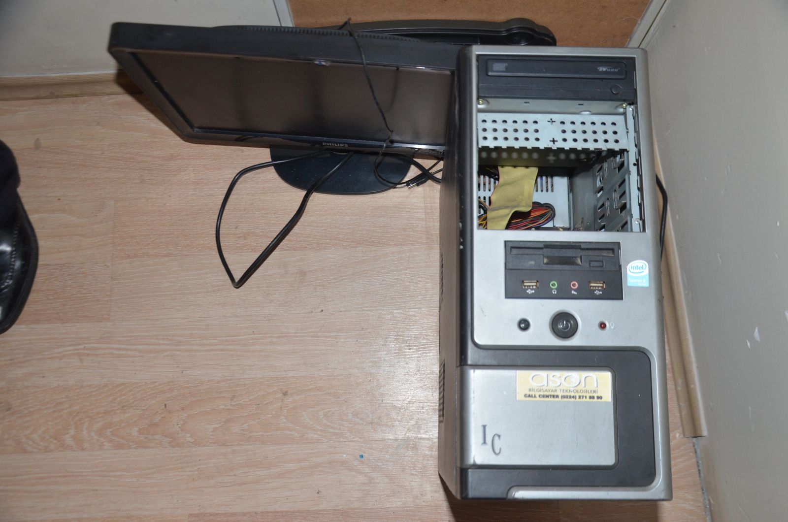 Mazbatayı aldı, muhtarlığı boş buldu