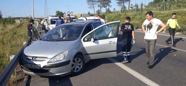Ümraniye'de trafik kazası: 1 ölü, 8 yaralı