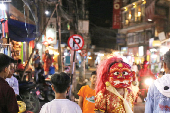 Dünyanın çatısında bayram