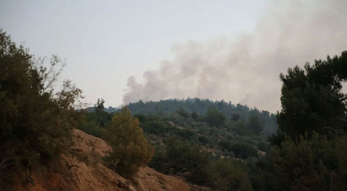 Mersin-Hatay'daki yangın kontrol altında: 4 kişi gözaltında