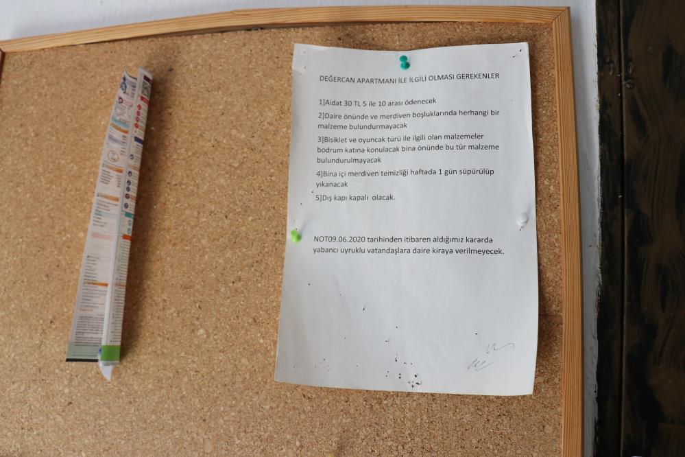 Bolu'dan utandıran haber; Iraklı aileyi binadan atıyorlar...