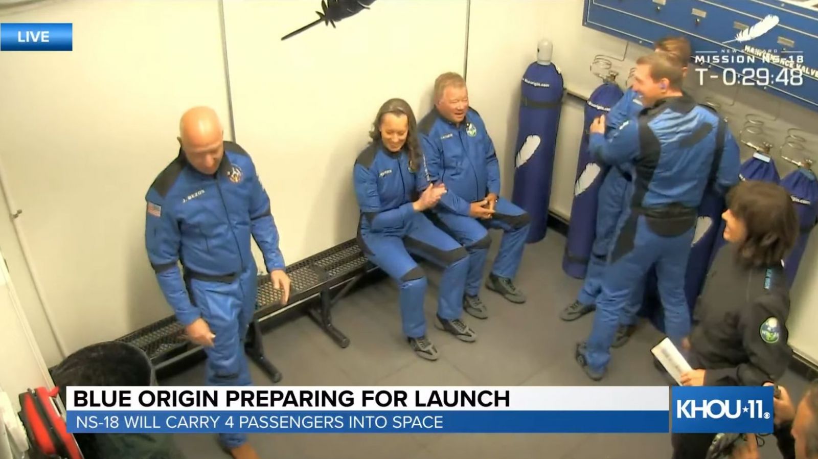 'Kaptan Kirk' 90 yaşında uzaya çıktı