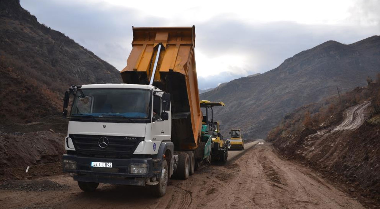PKK’nın patlattığı yollara 13 milyonluk dev proje