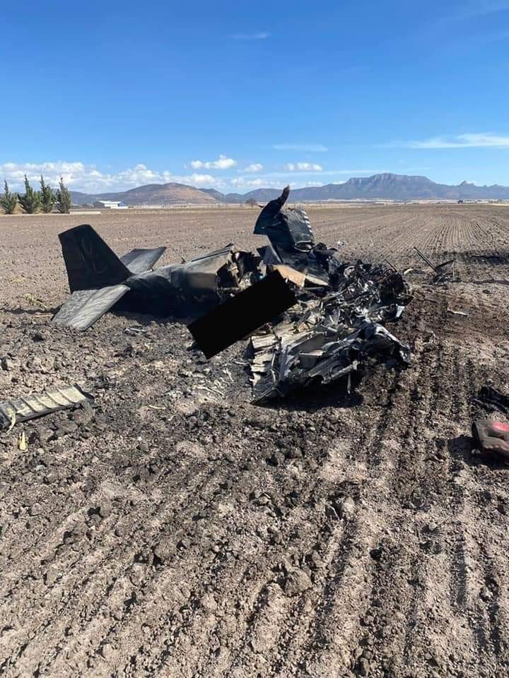 Meksika'da küçük uçak düştü: 2 ölü