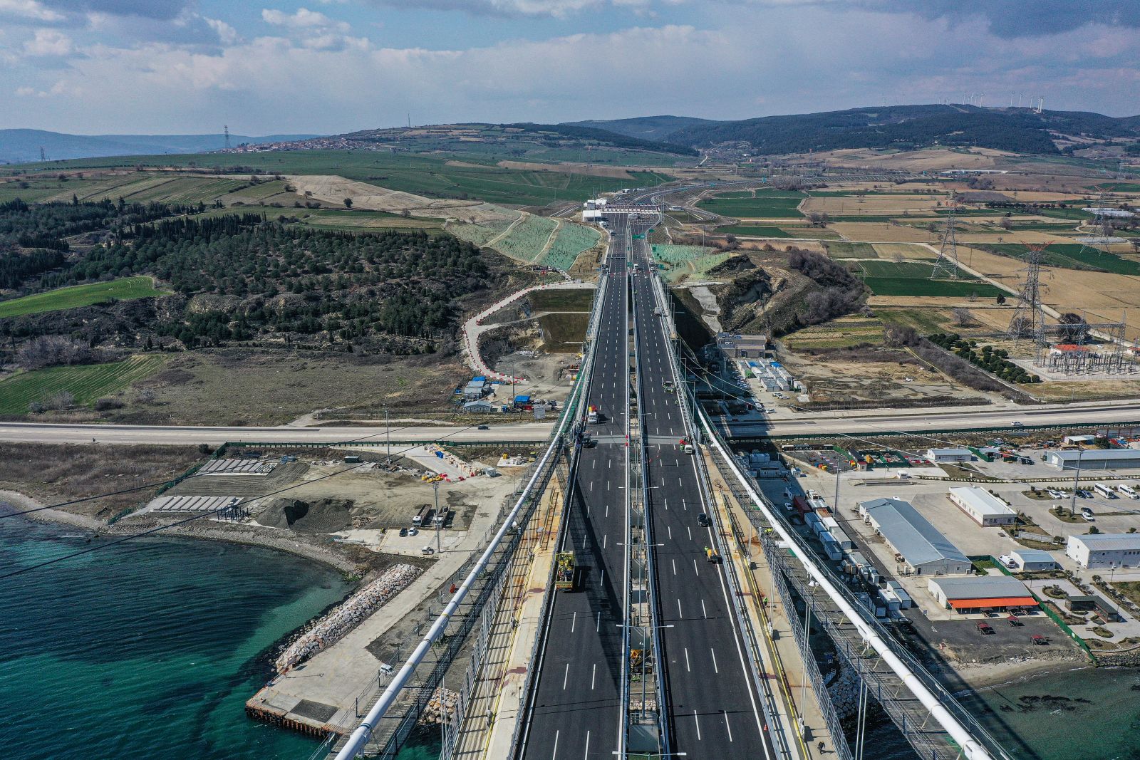 Çanakkale Köprüsü'nün şifreleri dikkat çekti, her yeri simgelerle dolu