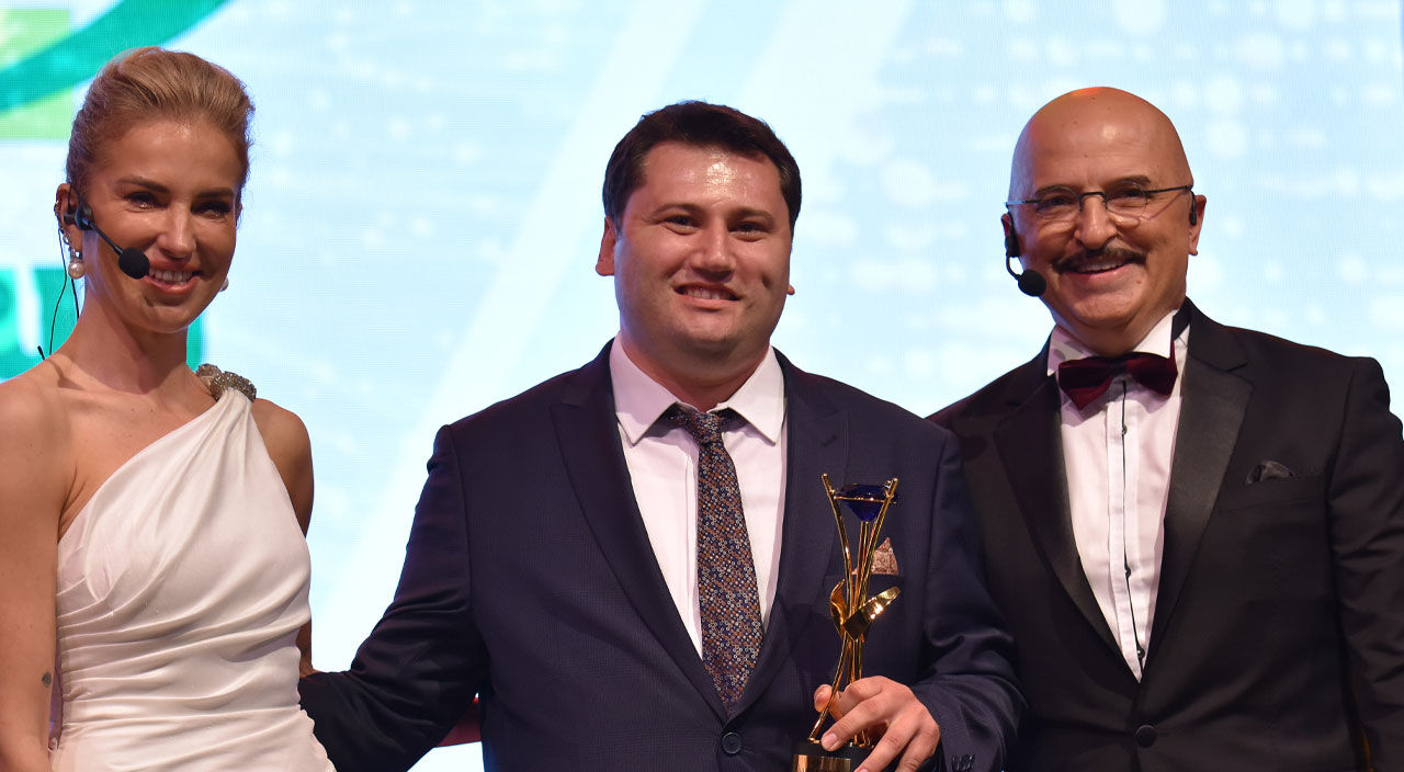 2. Uluslararası Elmas Ödülleri görkemli bir törenle sahiplerini buldu