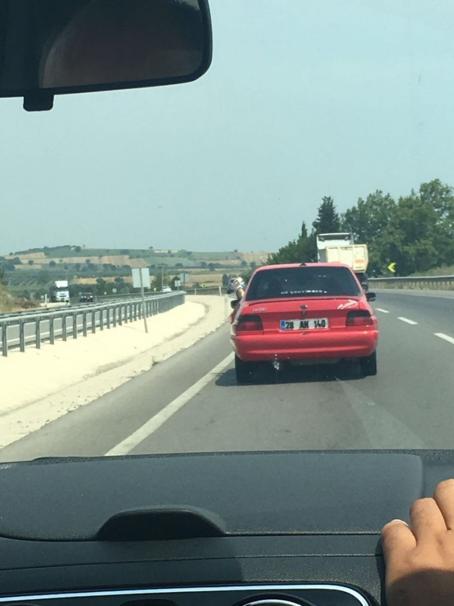 Bayram tatili öncesi trafik canavarı böyle görüntülendi