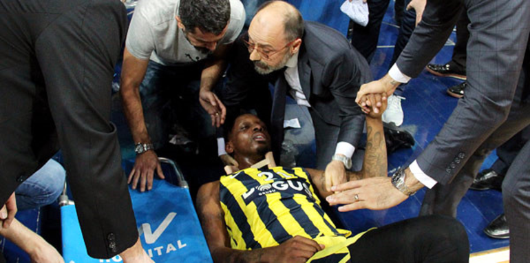 Fenerbahçe Doğuş'ta sakatlanan Nunnally 1 ay yok
