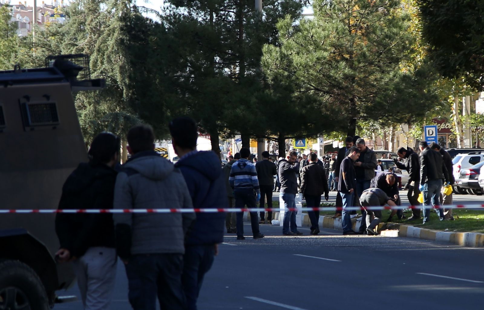 Diyarbakır’da şüpheli kamyonet paniği