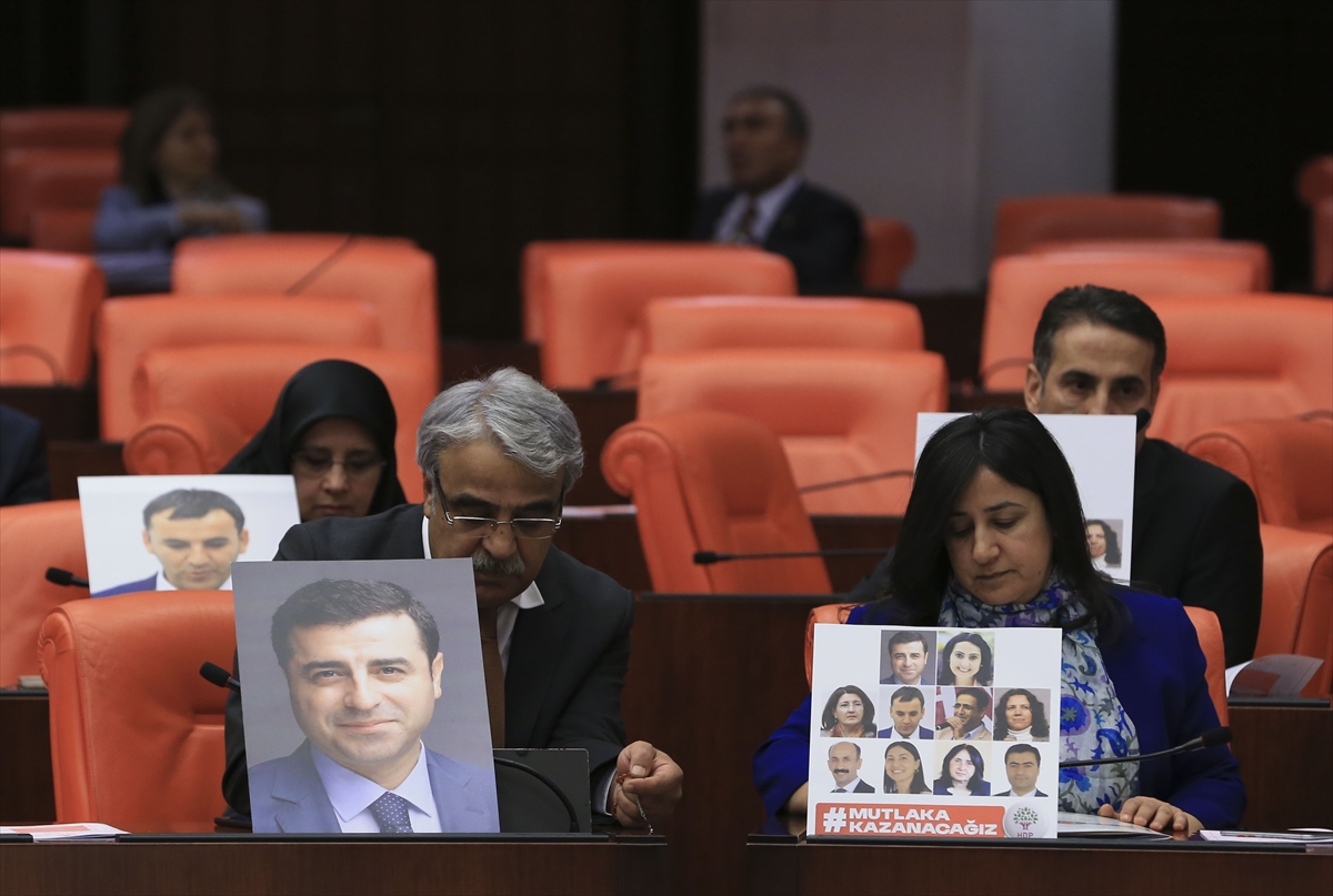 HDP, TBMM boykotunu bitirdi