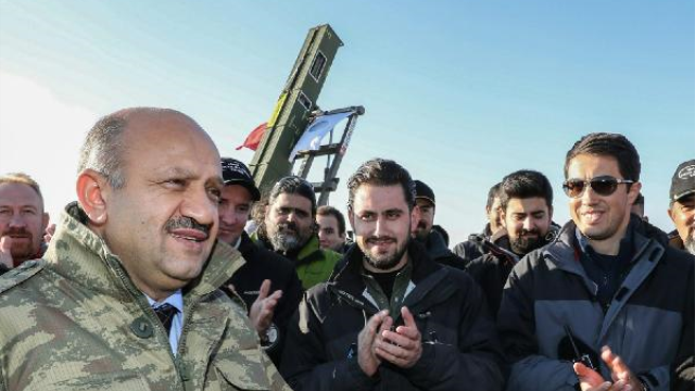 Milli füze 'Hisar' yüzde 100 başarıyla test edildi