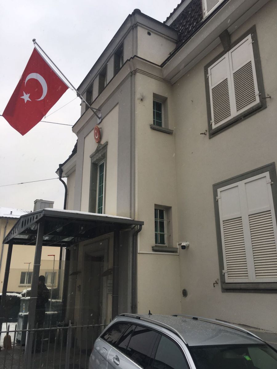 Türkiye'nin Zürih Başkonsolosluğuna saldırı