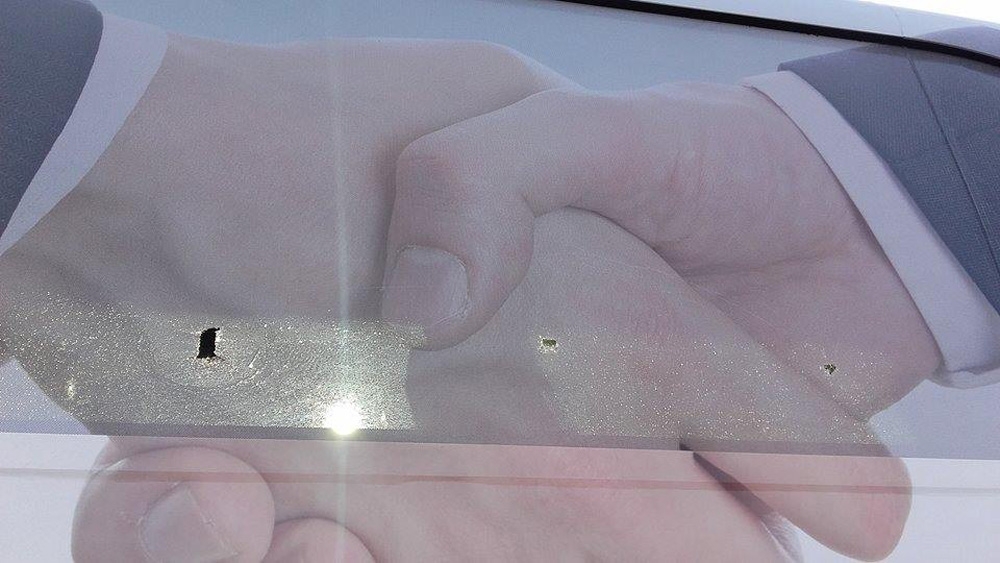 Bulgaristan’da Türk partisinin seçim otobüsüne saldırı