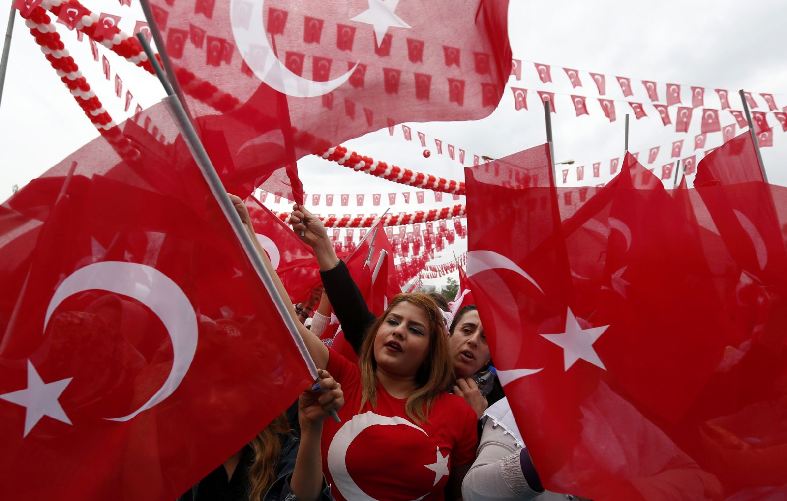 Diyarbakır kırmızı-beyaz