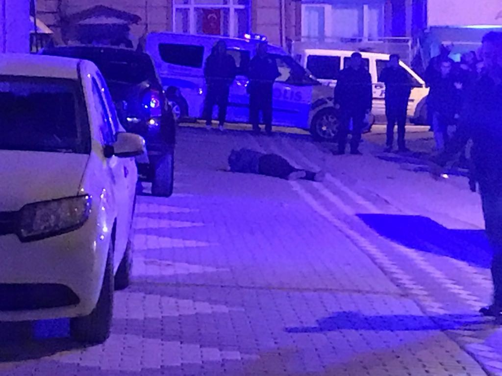 Oğlunun ölüm haberini alan anne sinir krizi geçirdi