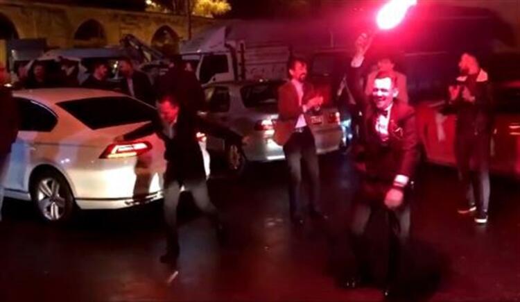 Bu kepazeliği yaptılar, bir de paylaştılar