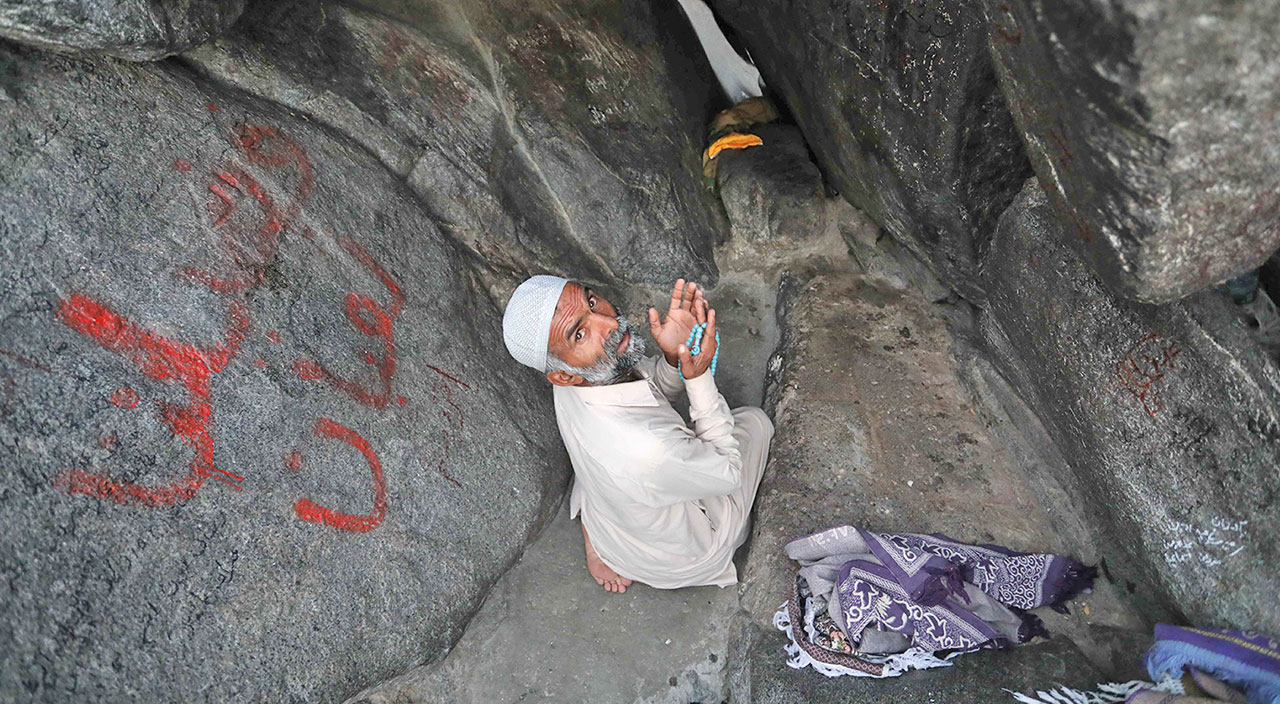 Türk dünyası hacda kucaklaştı! Kutsal topraklarda duygulandıran buluşma...
